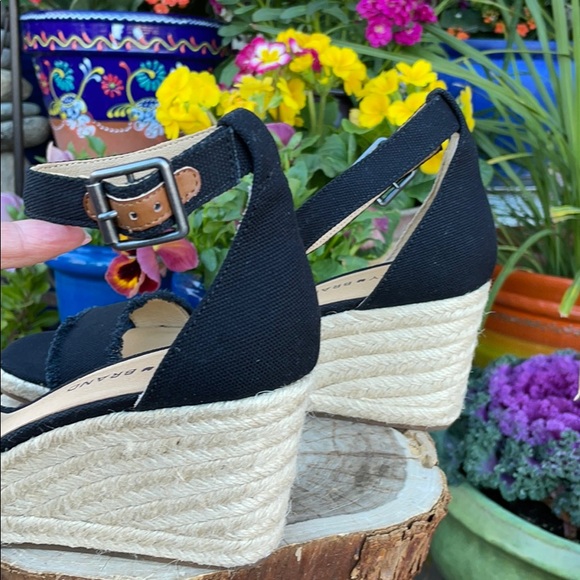 New Lucky Brand Shabby Canvas Raw Edge Wedge Heel Sandals - Picture 3 of 13